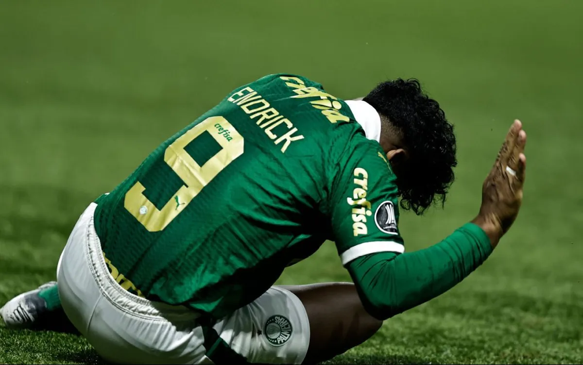 Endrick Edema na coxa Última chance de brilhar no Palmeiras antes do