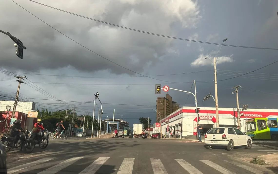 precipitação forte, tempestades