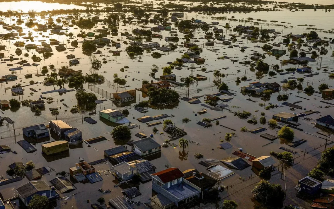 inundada, cheia, inundado, água, enchente, inundados;