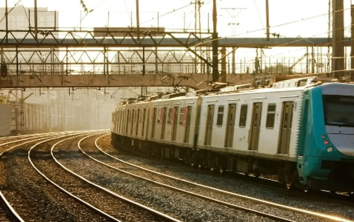 concessionária de trens, transporte ferroviário;