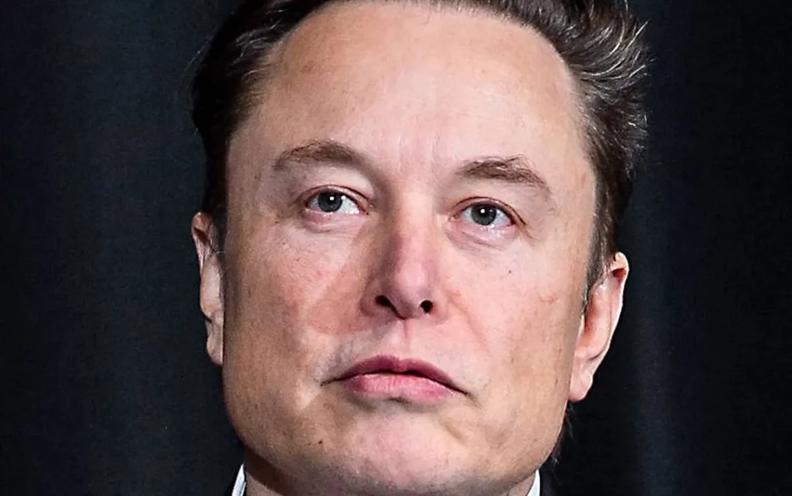 bilionário, CEO, da Tesla, CEO, da SpaceX;