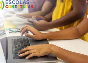 formação midiática, instrução midiática, ensino midiático, ensino educacional digital, aprendizagem midiática;