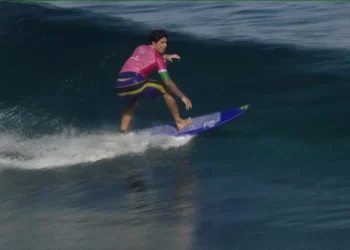 Olimpíadas, competições, surfe;