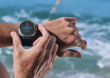 smartwatch, relógio inteligente, relógio wearable;