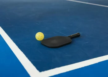 esporte de pickleball, esporte de raquete;