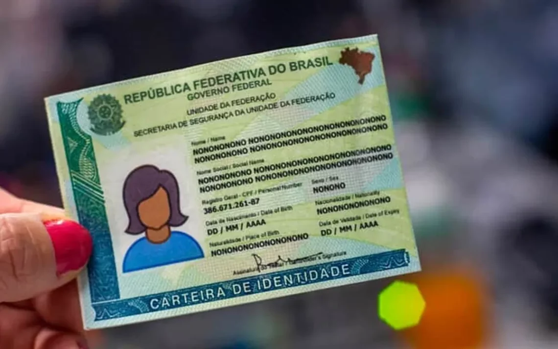 Carteira, de Identidade;