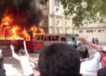 manifestações, contestação, desafio;